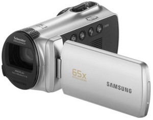Фото камеры Samsung HMX-Q20