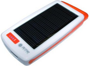Фото зарядки на солнечных батареях AcmePower MF2010