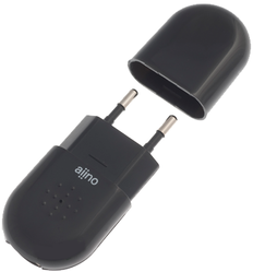 Фото универсальной зарядки Aiino USB Wall Charger