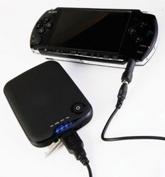 Фото зарядки c аккумулятором для Apple iPod touch 2G IconBIT Funktech FTB5000U