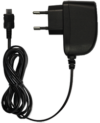 Фото универсальной зарядки ONEXT micro USB 2A