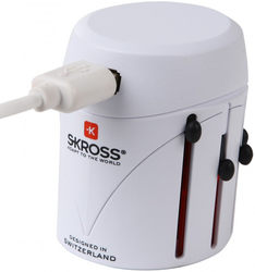 Фото универсальной зарядки SKROSS World Adapter Classic USB